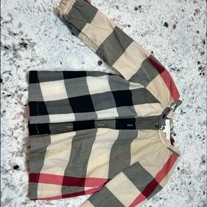 Burberry button shirt